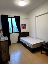 Central Grove (D14), Condominium #511470171